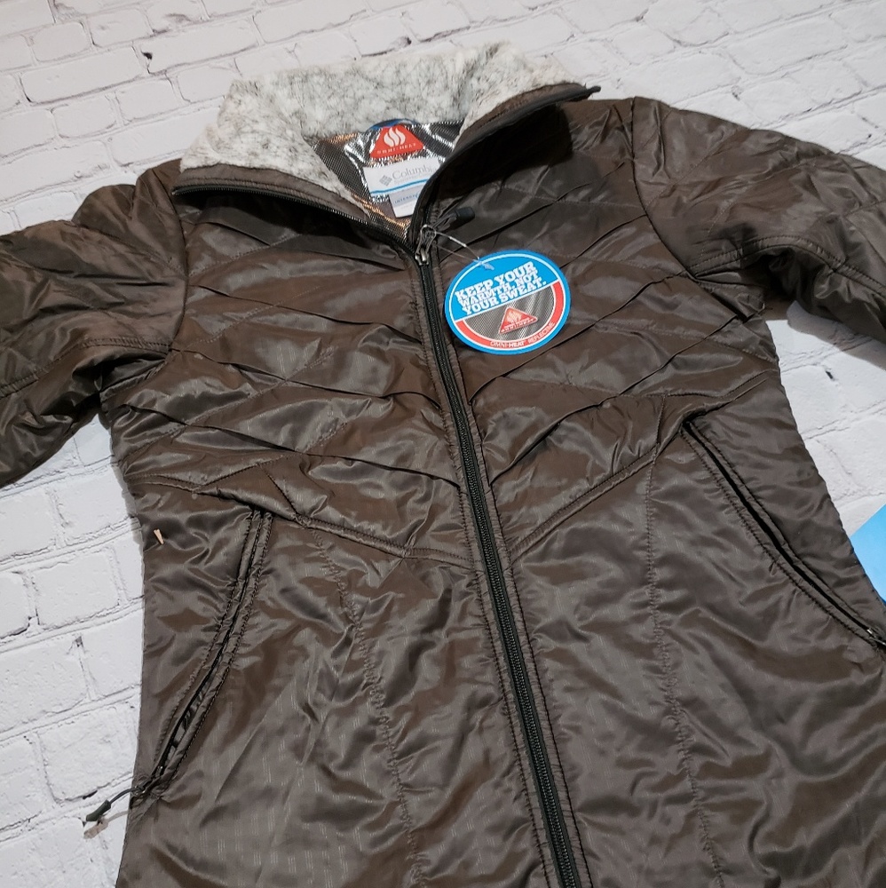 🆕️💥Columbia Jacket💥 - Picture 2 of 4